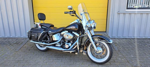 Harley-Davidson FLSTC Heritage Classic 1600 cc