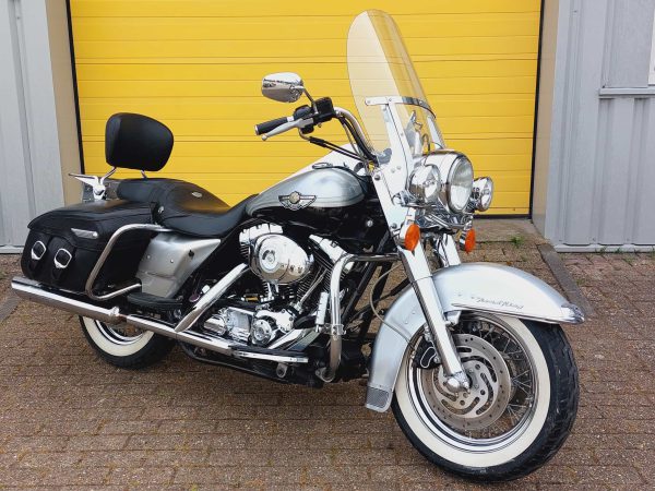 Harley-Davidson FLHRCI Road King