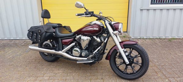 Yamaha XVS 950 Midnight Star