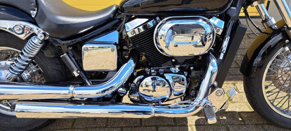 Honda VT 750 DC Black Widow - Afbeelding 8