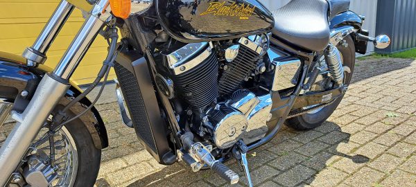 Honda VT 750 DC Black Widow - Afbeelding 13
