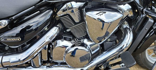 Suzuki C 1800 Intruder - Afbeelding 10