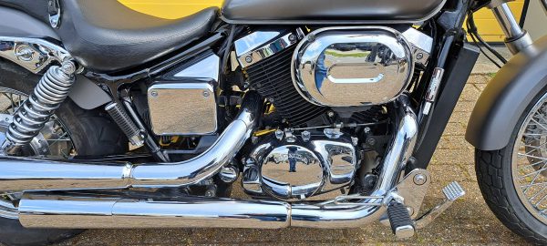 Honda VT 750 DC Black Widow - Afbeelding 7