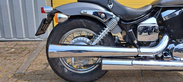 Honda VT 750 DC Black Widow - Afbeelding 8