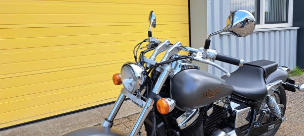 Honda VT 750 DC Black Widow - Afbeelding 11