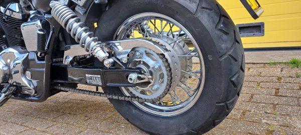 Honda VT 750 DC Black Widow - Afbeelding 16