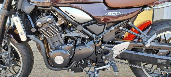 Kawasaki Z 900 RS - Afbeelding 15