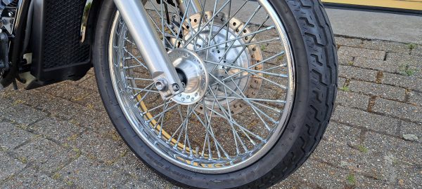 VT 750 DC Black Widow - Afbeelding 7