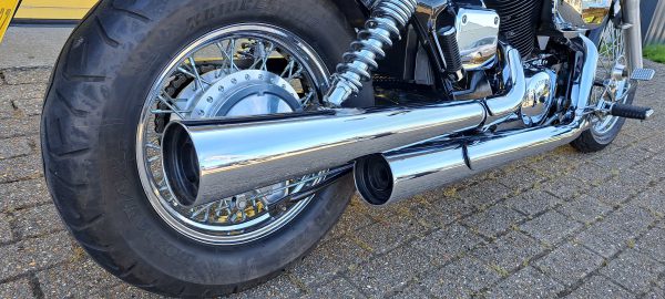 VT 750 DC Black Widow - Afbeelding 11