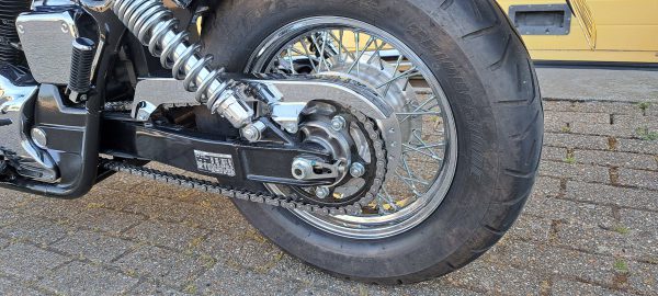 VT 750 DC Black Widow - Afbeelding 17