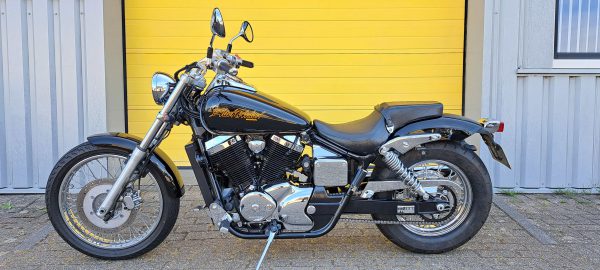 VT 750 DC Black Widow - Afbeelding 3