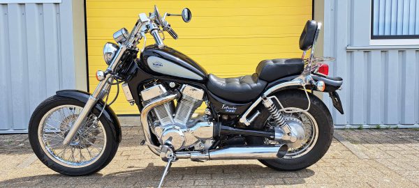 Suzuki VS 1400 Intruder - Afbeelding 3