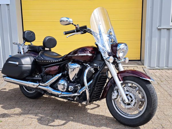 Yamaha XVS 1300 Midnight Star