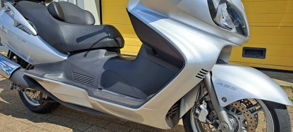 Suzuki AN 650 A Brugman Executive - Afbeelding 6