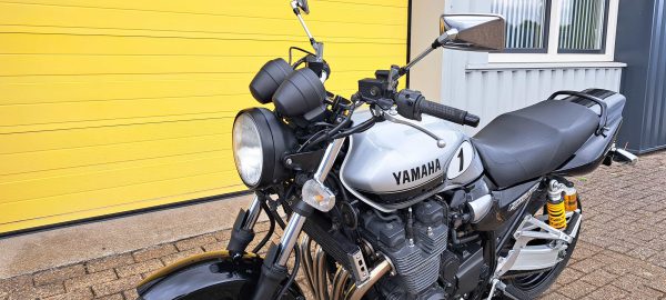 Yamaha XJR 1300 - Afbeelding 11
