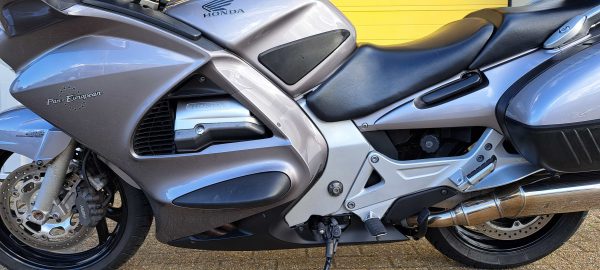 Honda ST 1300 Pan European - Afbeelding 13