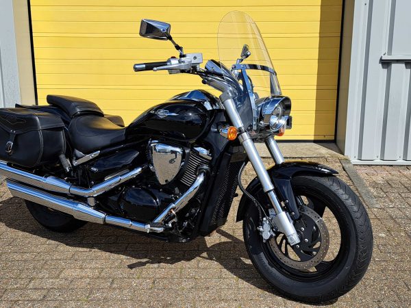 Suzuki M 800 Intruder